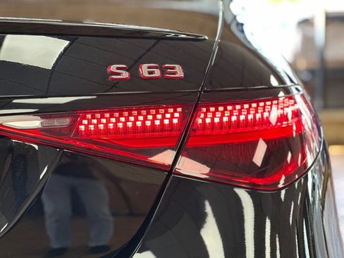 Used 2024 Mercedes-Benz S 63 AMG S image 22