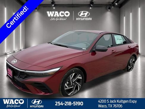 Used 2025 Hyundai Elantra Sport FWD image 12