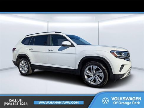 Used 2021 Volkswagen Atlas SE w/ Panoramic Sunroof Package image 1