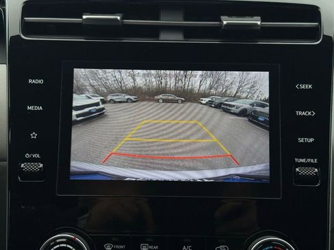 Used 2023 Hyundai Tucson SE image 30
