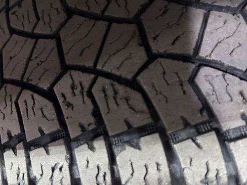 Used 2018 RAM 2500 Tradesman w/ Chrome Appearance Group image 40