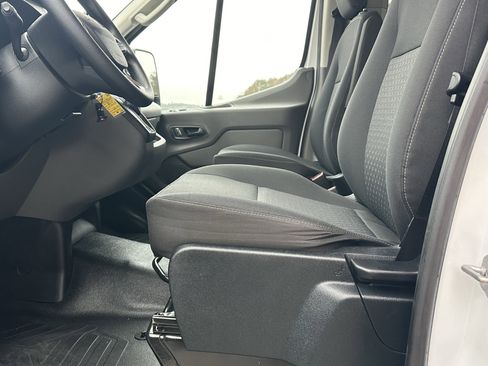 Used 2023 Ford Transit 350 XL image 12