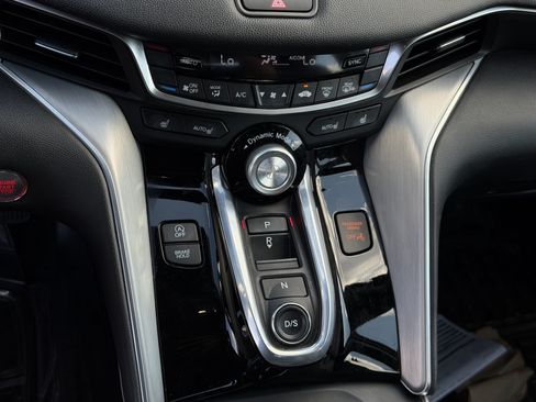 Used 2023 Acura TLX FWD image 15