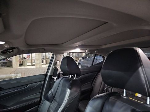 Used 2023 Nissan Maxima Platinum w/ Sport Mat Group image 8