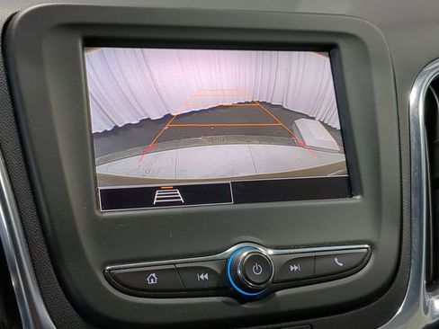 Used 2023 Chevrolet Equinox LT FWD image 34
