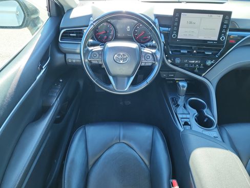 Used 2023 Toyota Camry XSE image 12