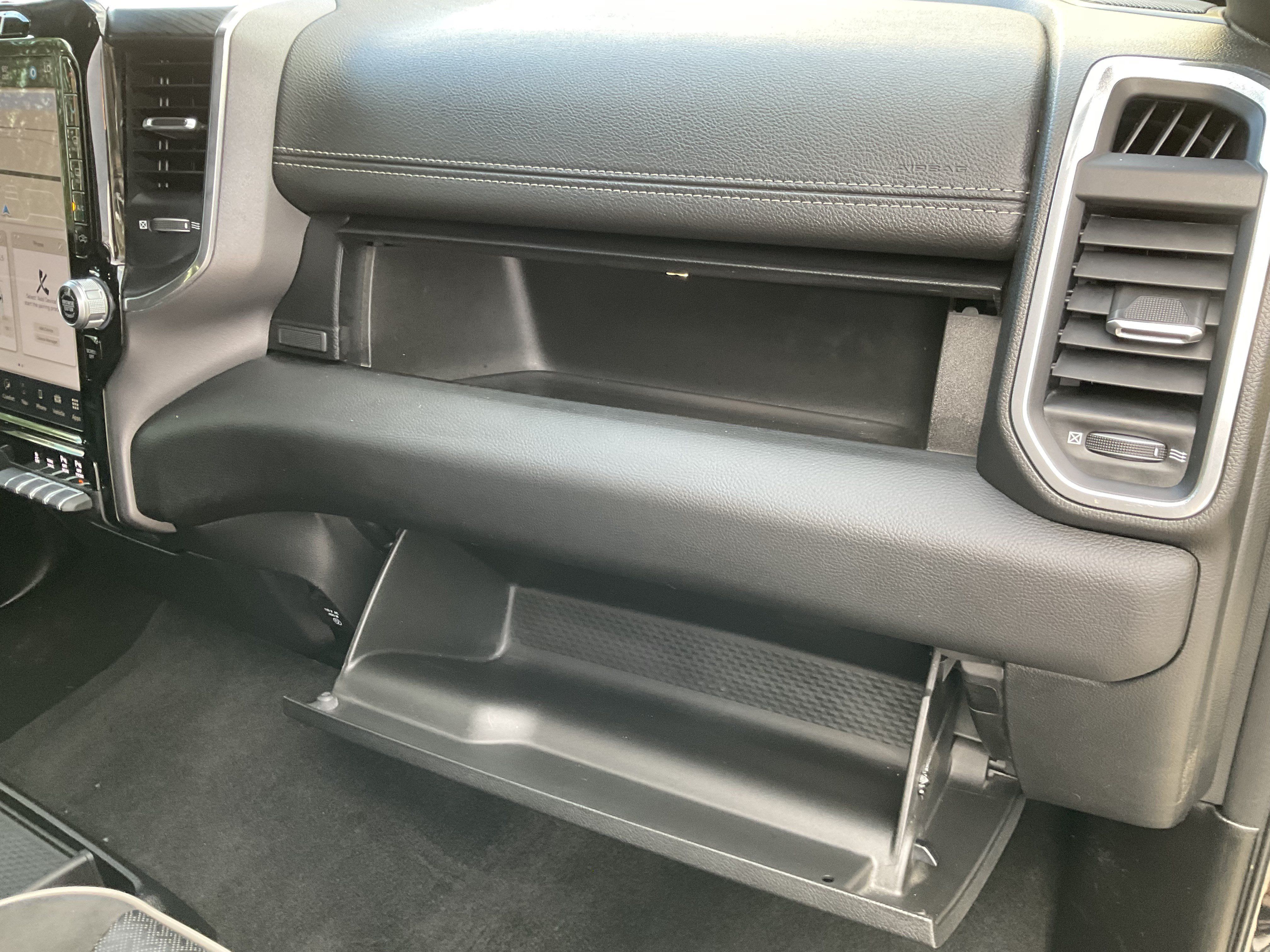 Used 2023 RAM 1500 Laramie AWD/4WD image 24