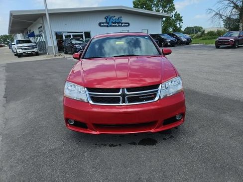 Used 2013 Dodge Avenger SXT FWD image 3