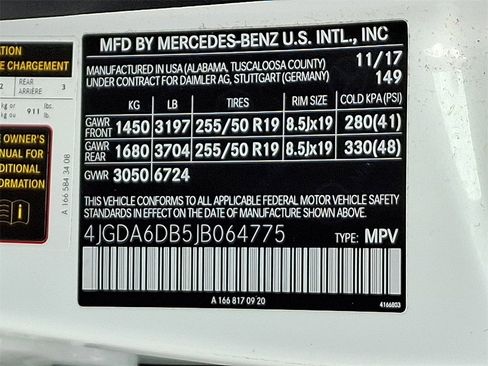 Used 2018 Mercedes-Benz GLE 550e 4MATIC image 27