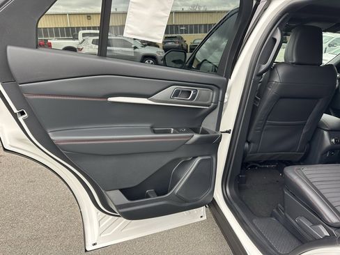 New 2026 Ford Explorer ST-Line w/ ST-Line Street Pack image 20