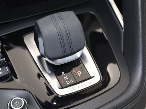 Used 2022 Jaguar E-PACE SE AWD/4WD image 7