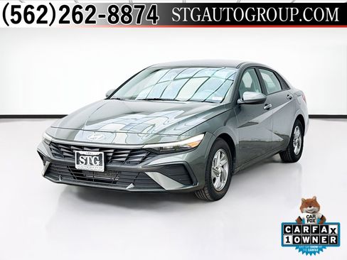 Used 2025 Hyundai Elantra SE FWD image 1