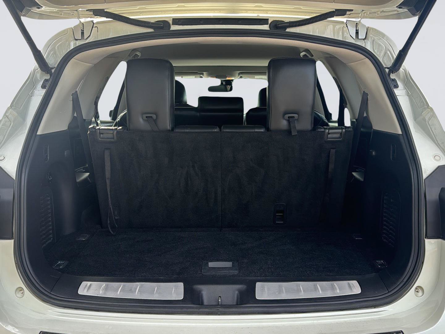Used 2018 INFINITI QX60 FWD w/ Premium Plus Package image 28