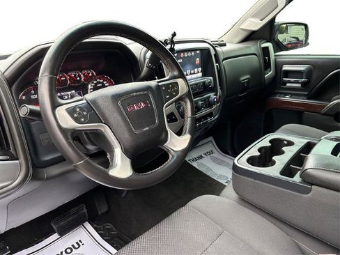 Used 2016 GMC Sierra 1500 SLE w/ SLE Value Package AWD/4WD image 9