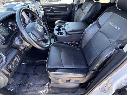 Used 2024 RAM 2500 Laramie AWD/4WD image 17