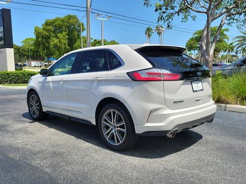 Used 2019 Ford Edge Titanium w/ Equipment Group 301A FWD image 20