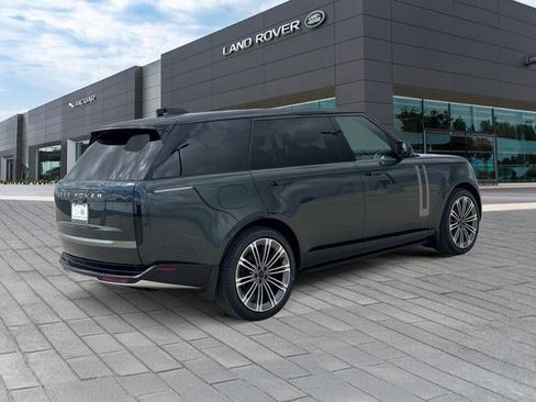 New 2026 Land Rover Range Rover Long Wheelbase SE AWD/4WD image 5