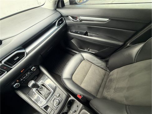 Used 2017 MAZDA CX-5 Touring AWD/4WD image 9