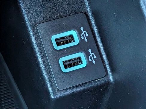 Used 2019 Ford Edge ST w/ Equipment Group 401A image 16