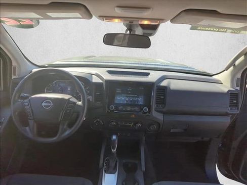 Used 2022 Nissan Frontier S w/ Technology Package image 18