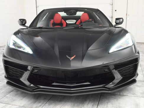 Used 2024 Chevrolet Corvette Stingray Preferred Conv w/ Z51 Performance Package RWD image 4