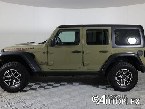 Used 2026 Jeep Wrangler Unlimited Rubicon AWD/4WD image 8