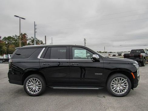 New 2026 Chevrolet Tahoe Premier image 3