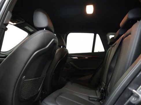 Used 2019 BMW X1 sDrive28i image 22