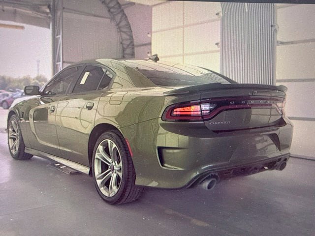 Used 2022 Dodge Charger R/T RWD image 4
