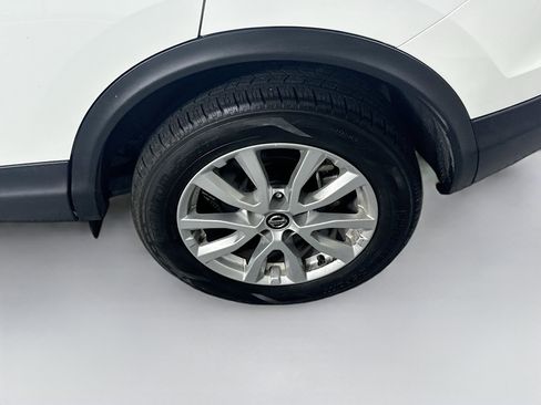 Used 2022 Nissan Rogue Sport S FWD image 11