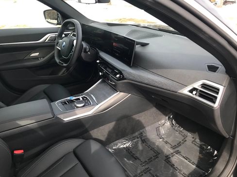 Used 2025 BMW i4 xDrive40i w/ Premium Package image 3