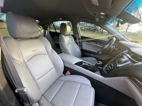 Used 2018 Cadillac CTS Standard image 15