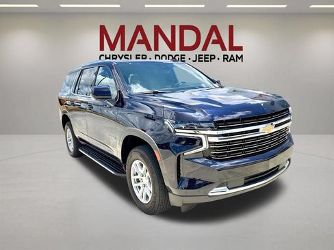 Used 2024 Chevrolet Tahoe LT RWD image 3