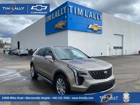 Used 2023 Cadillac XT4 Premium Luxury w/ Cold Weather Package image 1