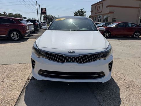 Used 2016 Kia Optima SX w/ Launch Edition Package FWD image 2