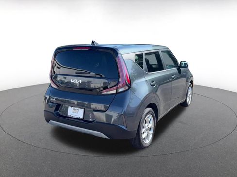 Used 2025 Kia Soul LX w/ LX Technology Package FWD image 14