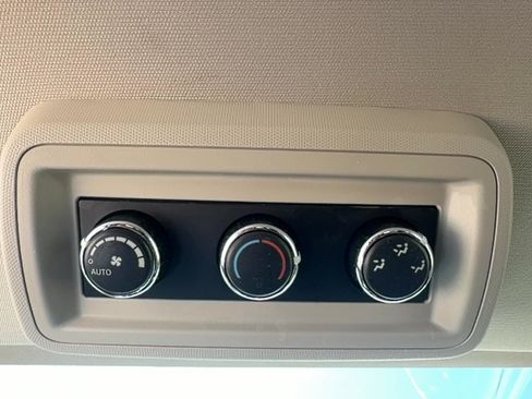 Used 2020 Dodge Journey Crossroad w/ Popular Equipment Group FWD image 22