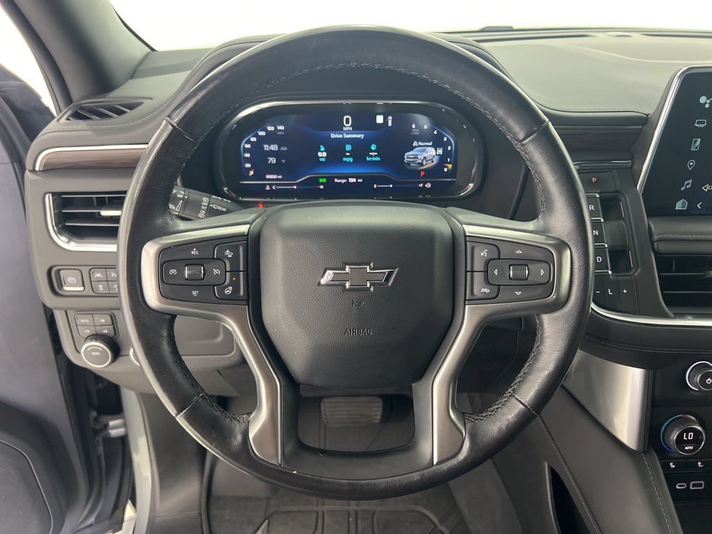 Used 2023 Chevrolet Tahoe Z71 w/ Luxury Package AWD/4WD image 11