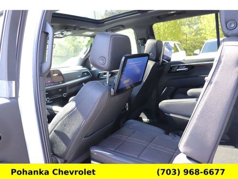 New 2026 Chevrolet Suburban High Country AWD/4WD image 25