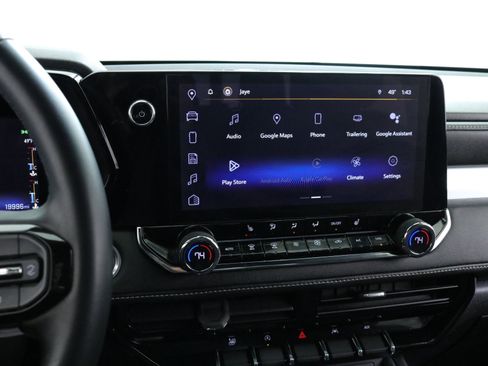 Used 2023 Chevrolet Colorado LT w/ LT Convenience Package II image 18