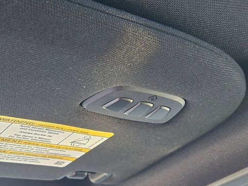 Used 2023 Ford F250 Platinum w/ FX4 Off-Road Package image 34