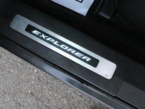 Used 2017 Ford Explorer Sport w/ Equipment Group 401A image 11