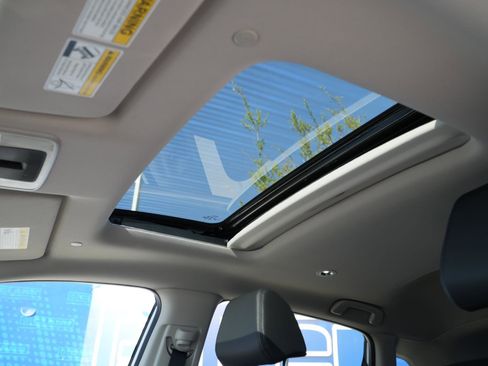 New 2026 Honda HR-V EX-L image 17