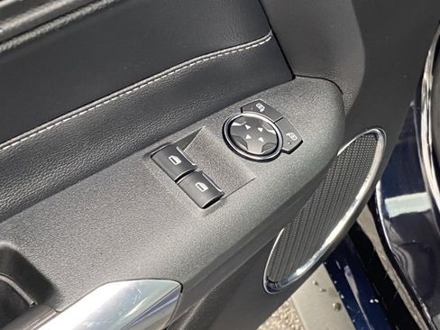 Used 2021 Ford Mustang Premium image 12