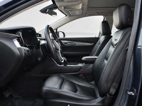 Used 2019 Cadillac XT5 Premium Luxury FWD image 26