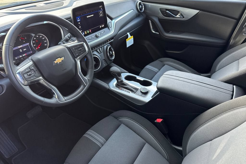 New 2026 Chevrolet Blazer LT w/ Midnight/Sport Edition FWD image 10