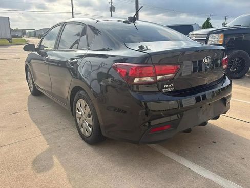 Used 2019 Kia Rio S FWD image 6