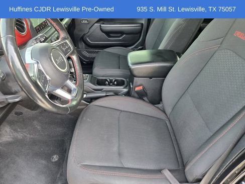 Used 2021 Jeep Wrangler Unlimited Rubicon AWD/4WD image 17