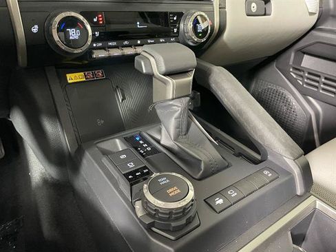 New 2026 Toyota Tacoma Limited AWD/4WD image 21