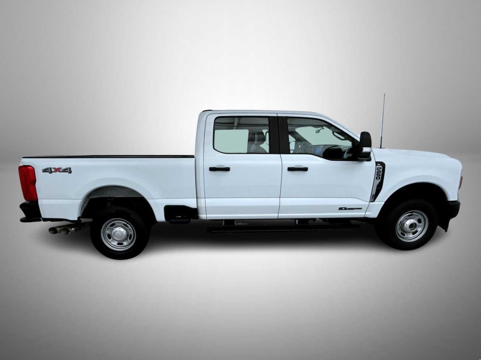 Used 2026 Ford F250 XL AWD/4WD image 4